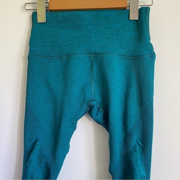 Alphalete Compression Tight Workout Spandex High-Rise Leggings • Turquoise • XS - Picture 2 of 10